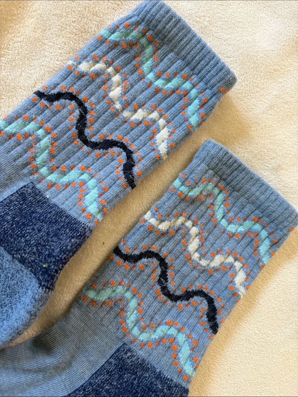 Darn tough  Light Blue Patterned Crew Socks — Comfortable Everyday Wear